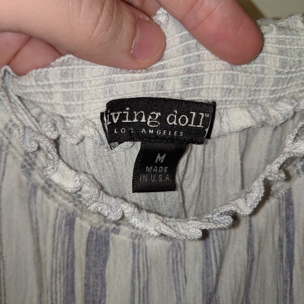 Off shoulder Tee - Picture 2 of 4